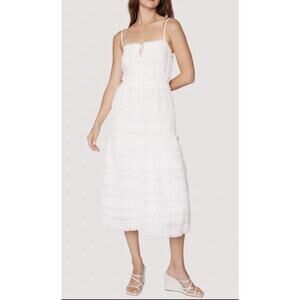 Lost & Wander Calla Lily Tier White Midi Dress Size M Pockets Sleeveless Summer